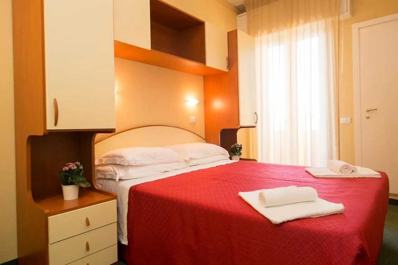 Hotel Crosal Rimini