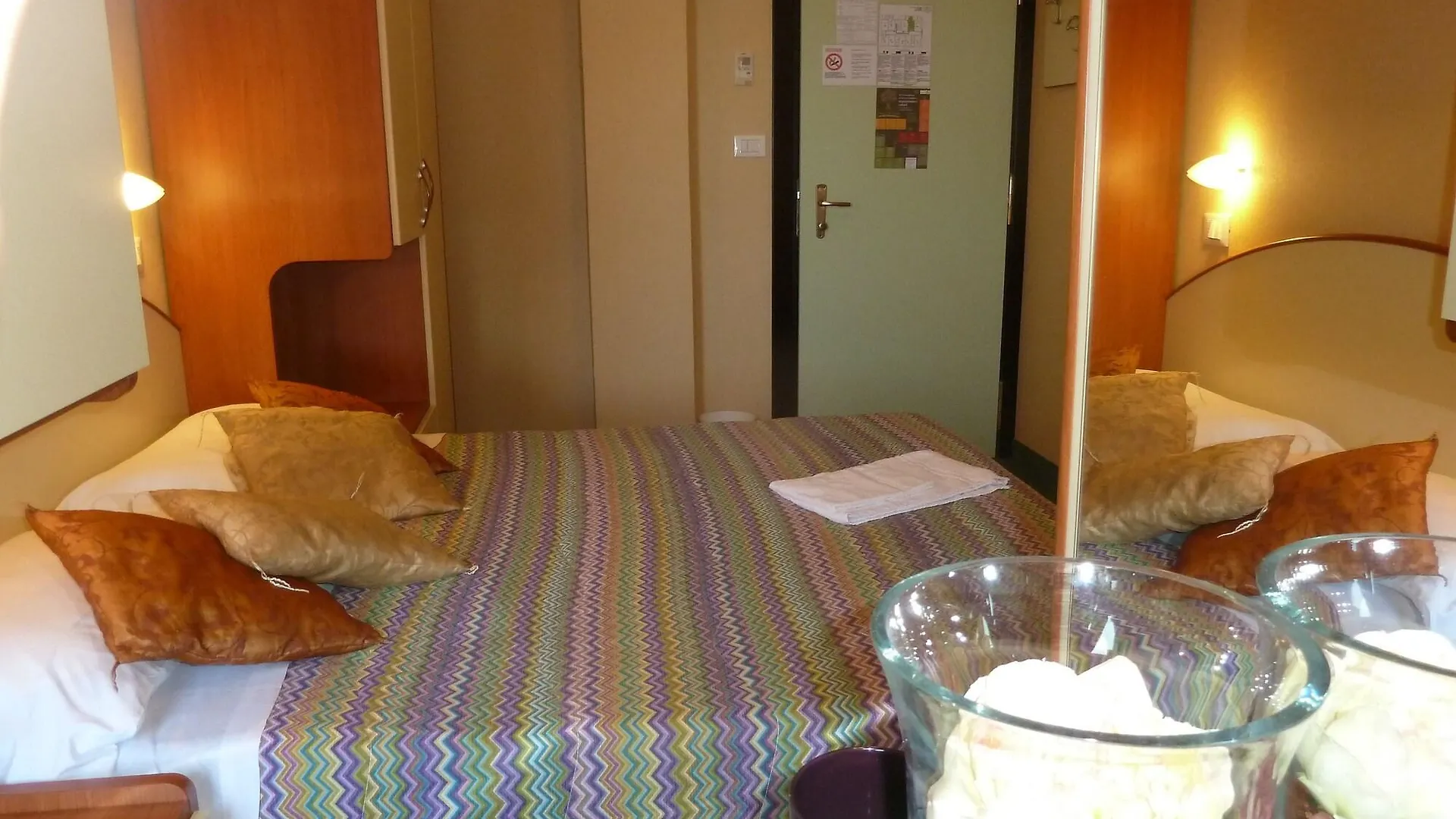 Hotel Crosal Rimini 3*,