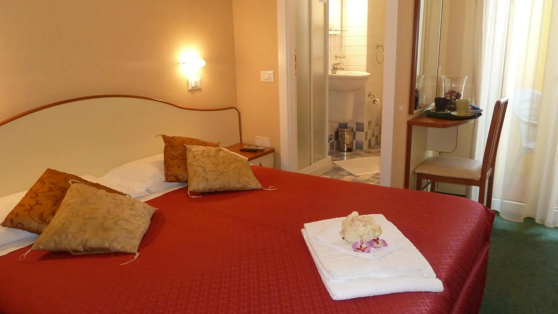 Hotel Crosal Rimini 3*,  Italy
