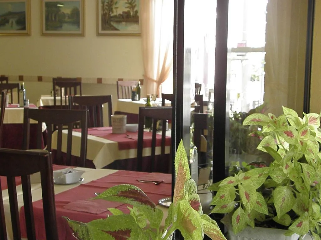 Hotel Crosal Rimini
