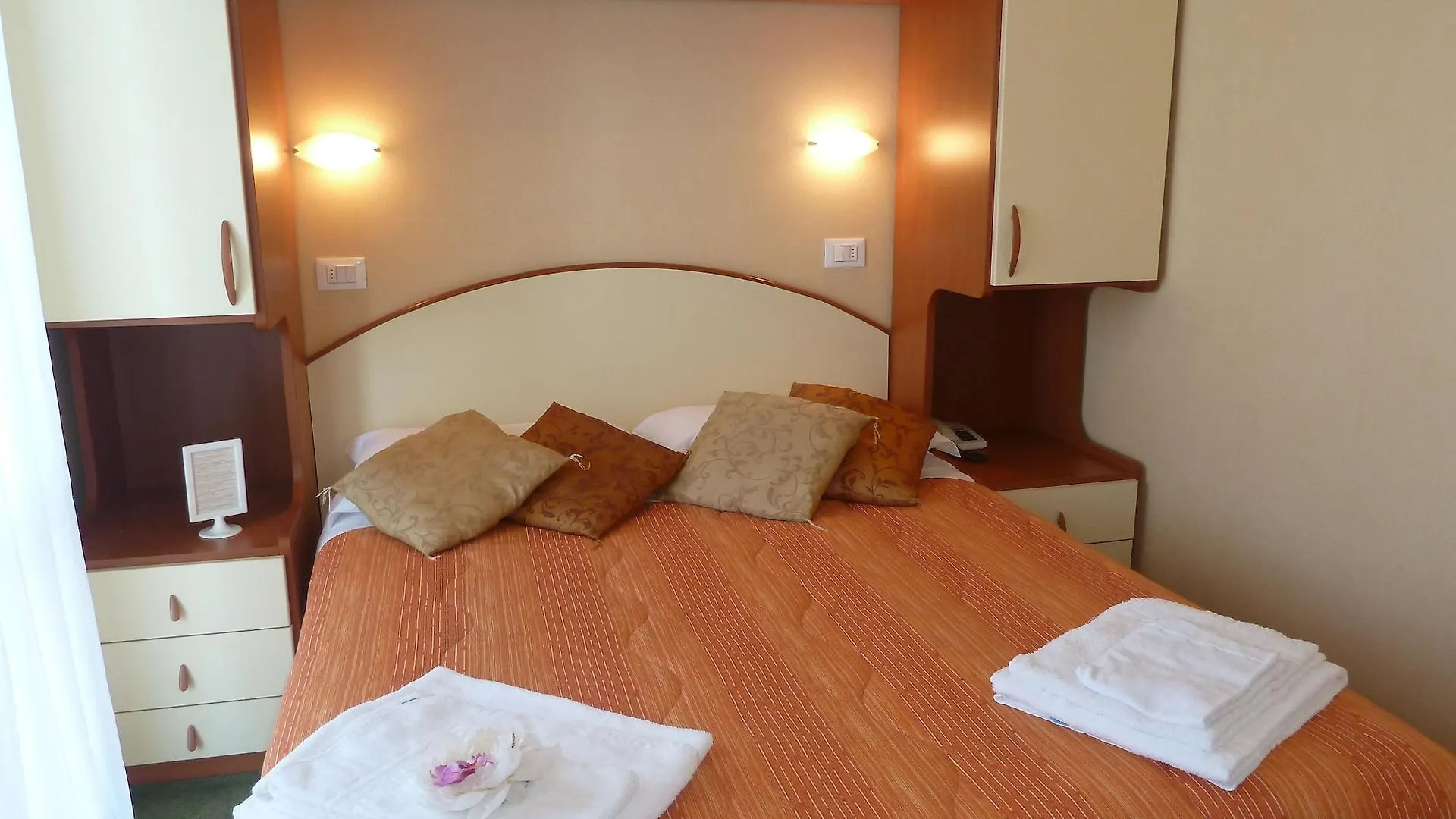 Hotel Crosal Rimini