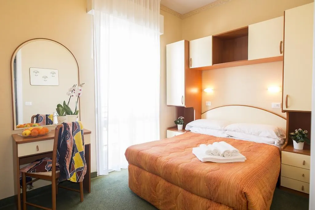 Hotel Crosal Rimini